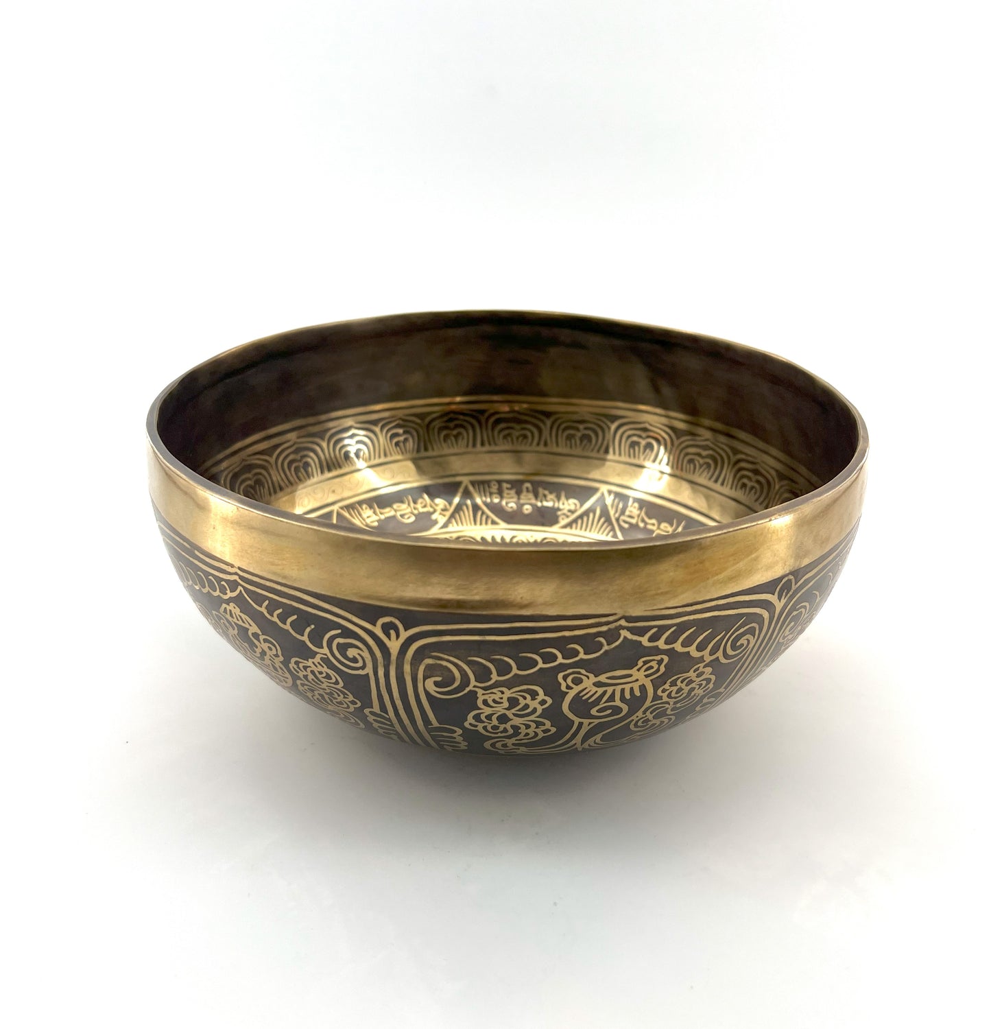 Tibetan Singing Bowl - 8 Auspicious Symbols - Root Chakra 1