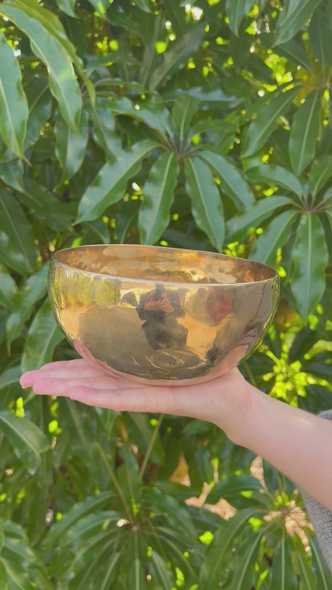 Tibetan Singing Bowl - Throat Chakra 1